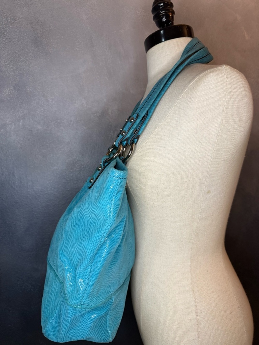B Makowsky Blue Turquoise Silver Snake Embossed Soft Leather Large Handbag - Picture 5 of 15